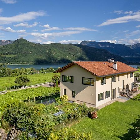 Bed and Breakfast Roesslhof Caldaro Esterno foto