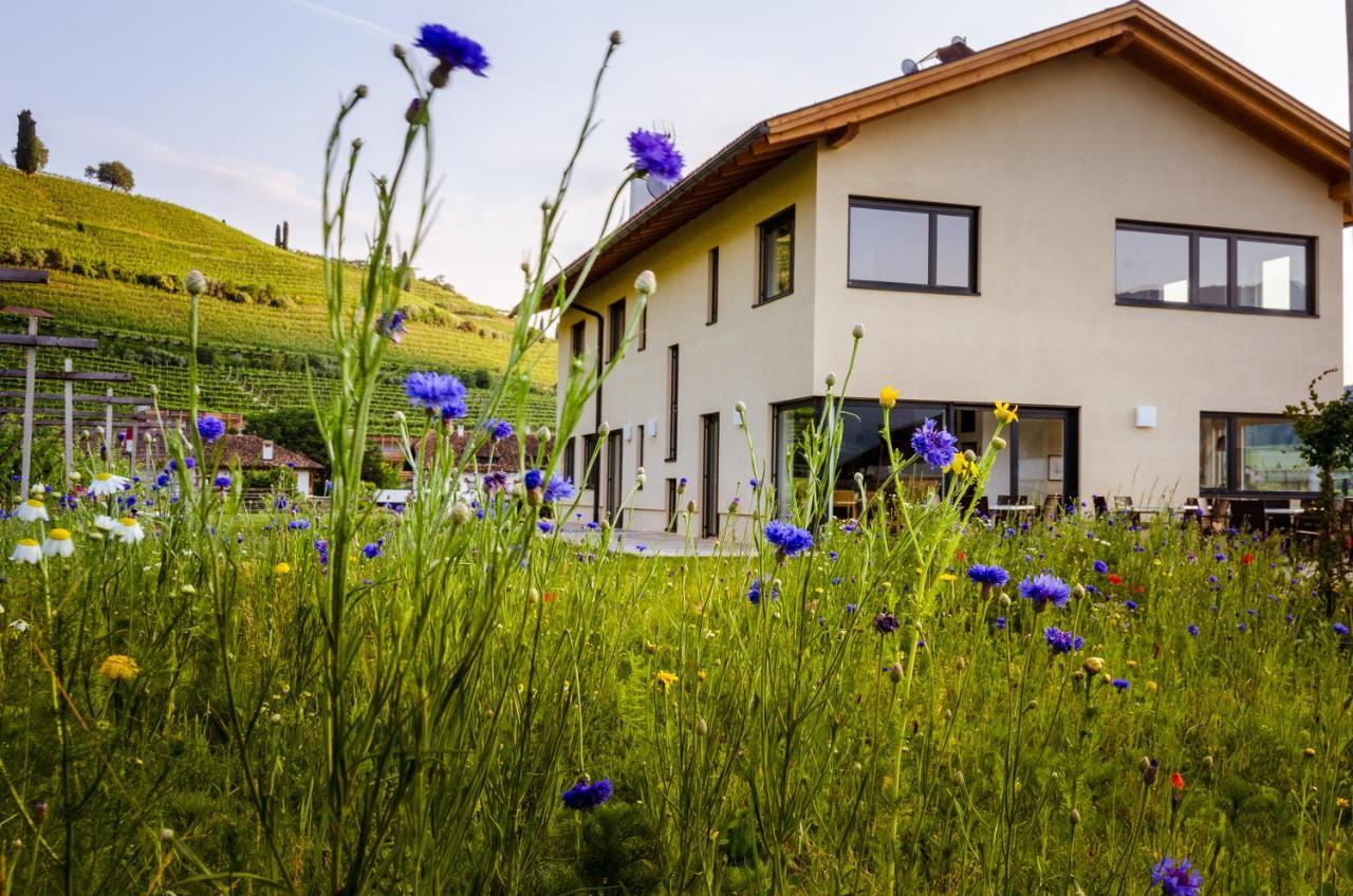 Bed and Breakfast Roesslhof Caldaro Esterno foto
