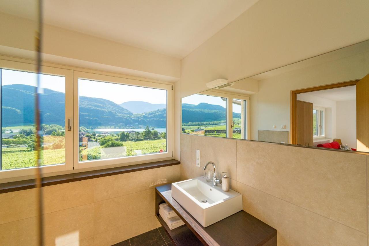 Bed and Breakfast Roesslhof Caldaro Esterno foto