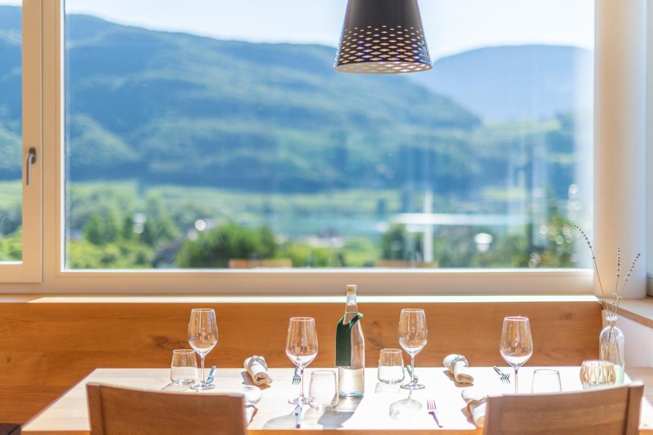 Bed and Breakfast Roesslhof Caldaro Esterno foto