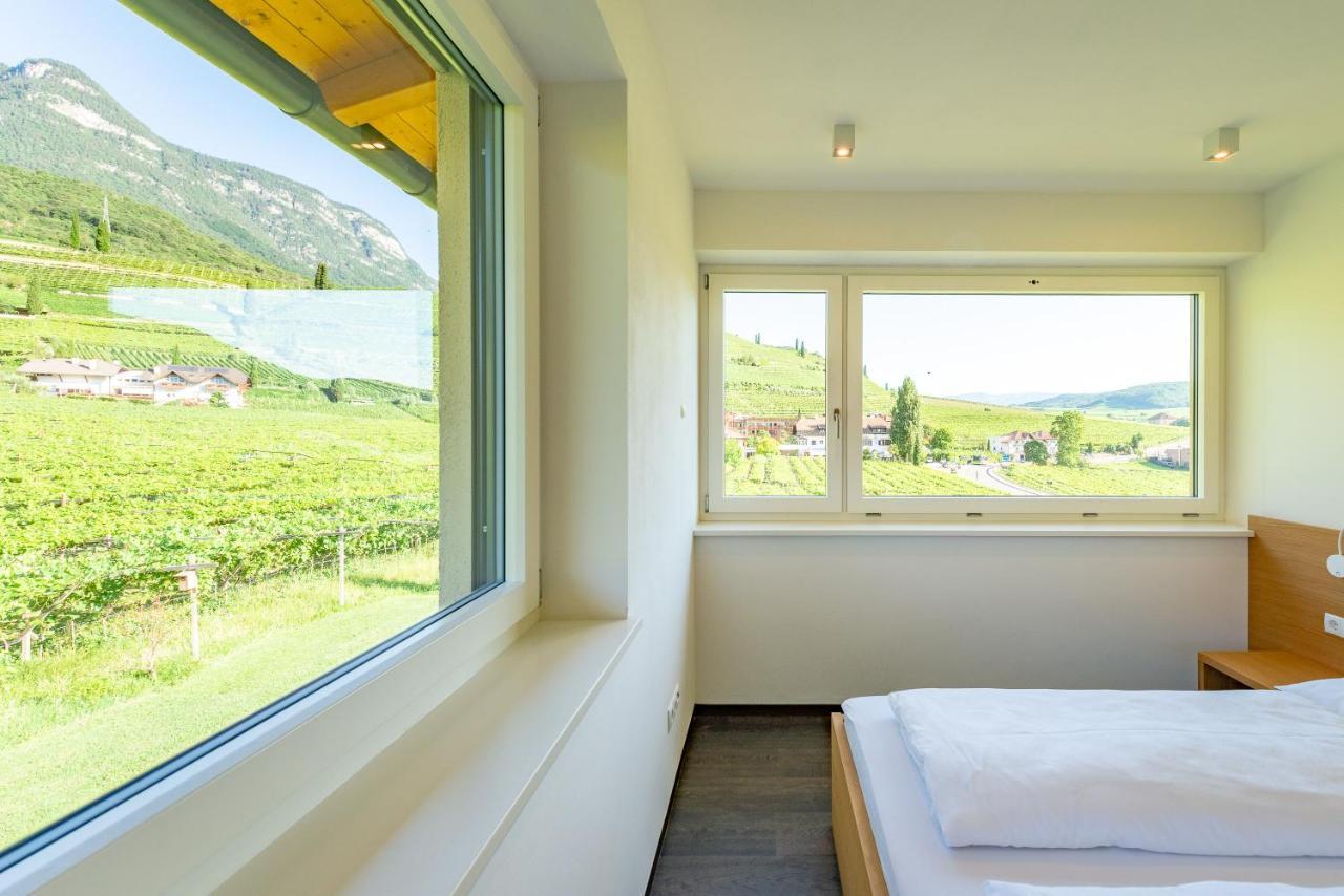 Bed and Breakfast Roesslhof Caldaro Esterno foto
