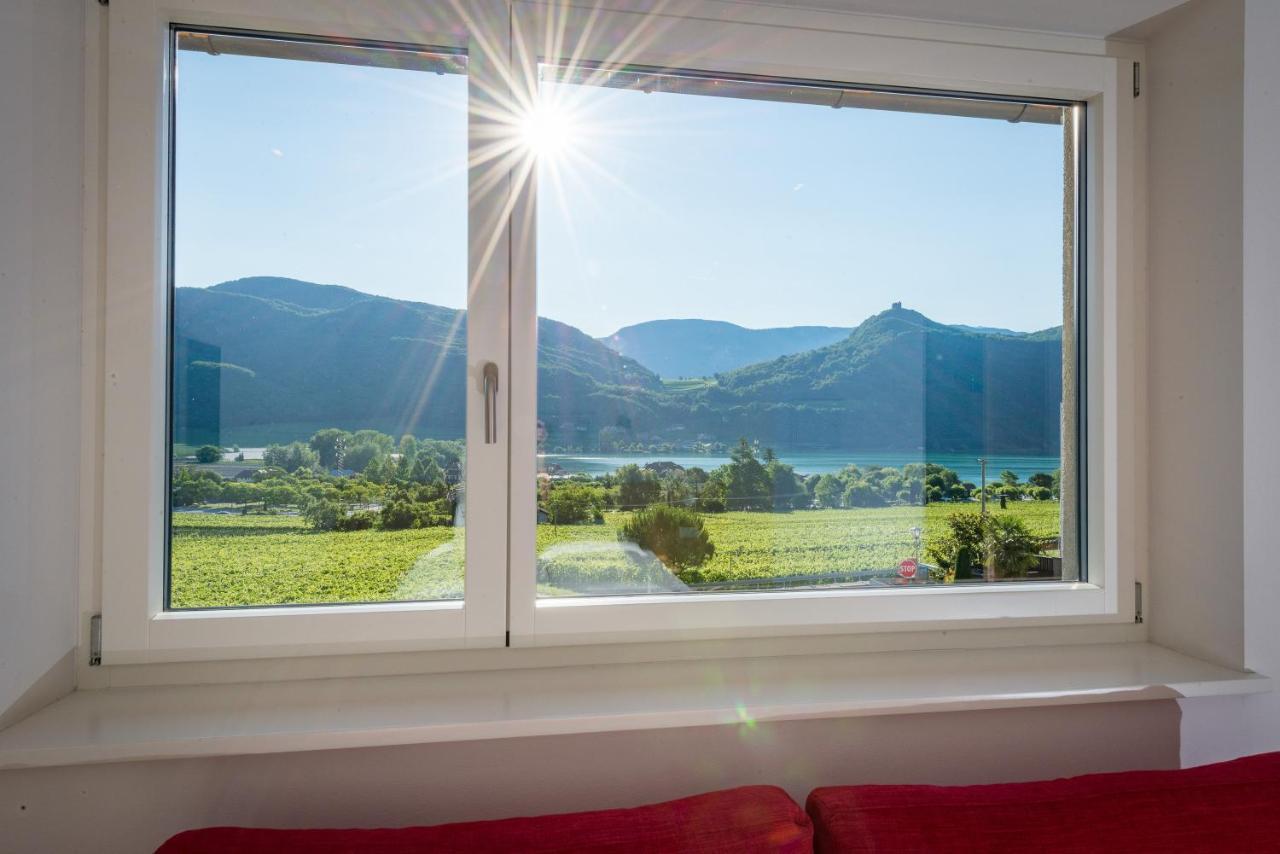 Bed and Breakfast Roesslhof Caldaro Esterno foto